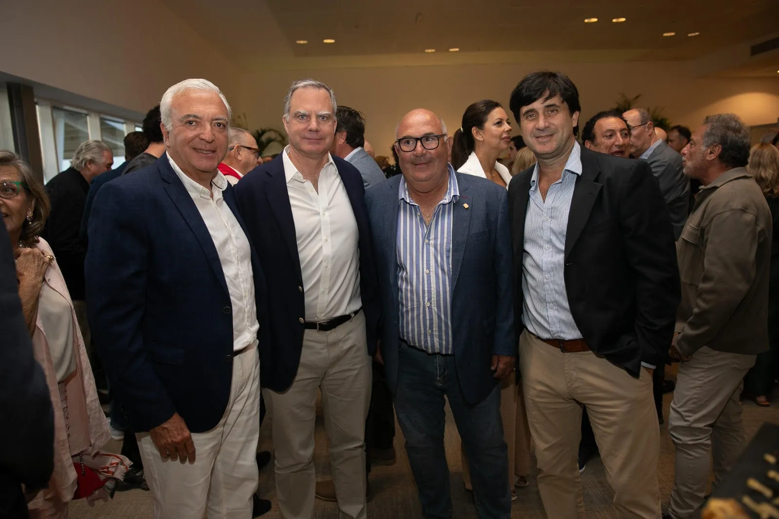 Alejandro Suzacq, CEO; Marcos Esteve, director de Heritage Suiza; intendente de Maldonado, Miguel &Aacute;ngel Abella; Enrique Miranda, gerente de Punta del Este.